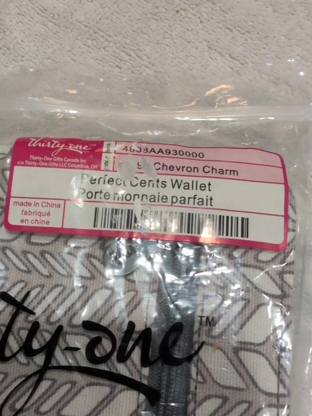 thirty-one Chevron Charm Perfect Cents Wallet - Gray